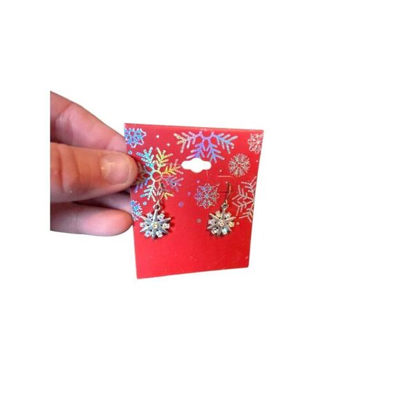 Festive Multicolor Beaded Necklace & Snowflake Earrings Set - Picture 2 of 9